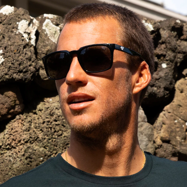 des lunettes de soleil