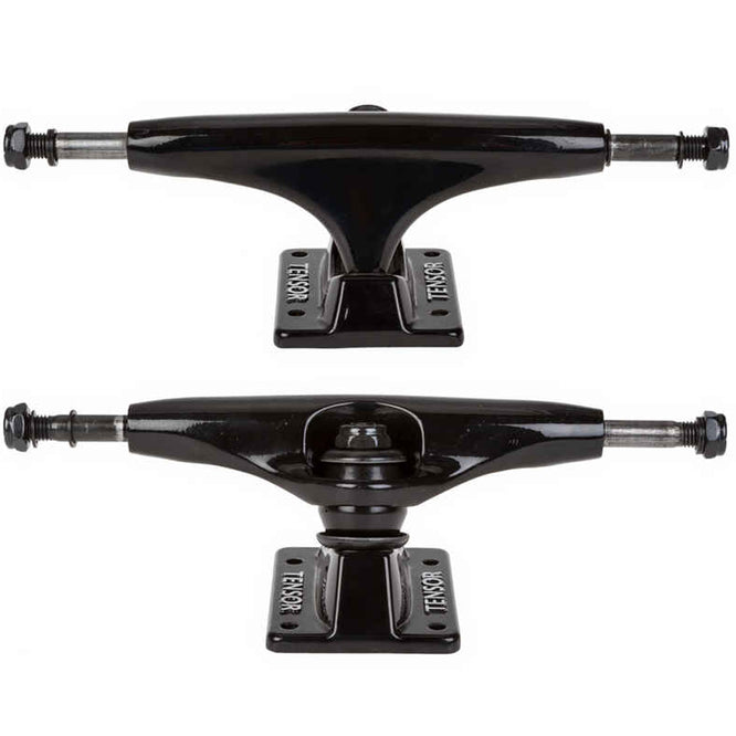 Chariots de skateboard noirs 5.25" Alloys