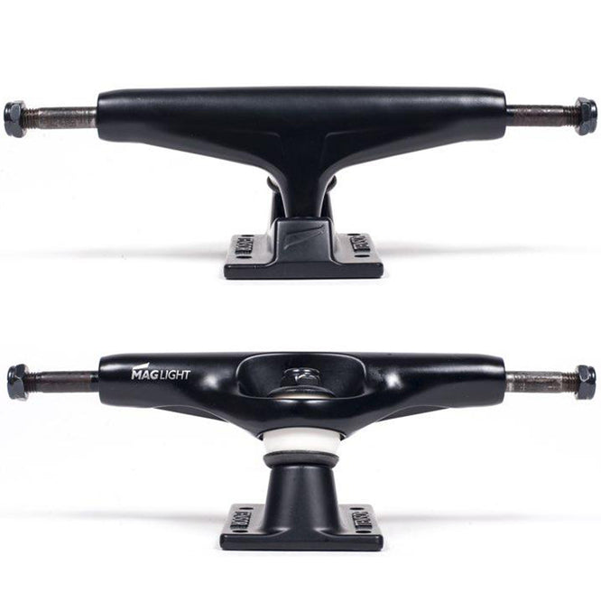 Chariots de skateboard Mag Light noirs de 5,5 pouces